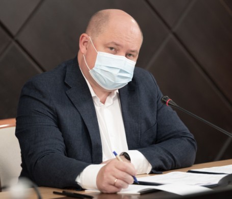 Губернатор Севастополя поручил повысить стоимость школьного завтрака на 13 рублей