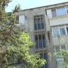 Жители Севастополя боятся камней на головы у входов в подъезды