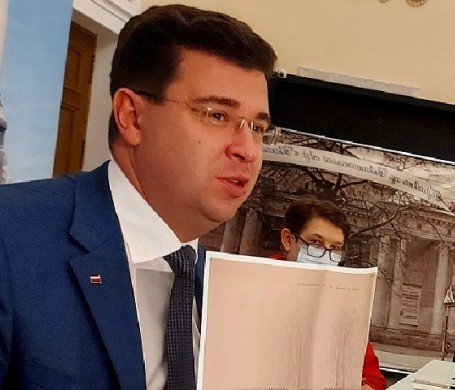 «200 ленивых дебилов». Бывшие сотрудники севастопольского музея рассказали Путину о причинах своего увольнения