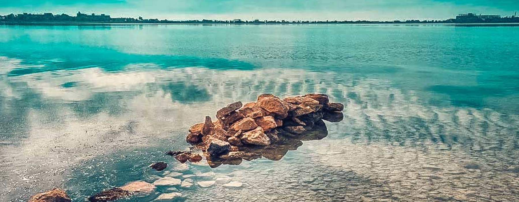 Мойнакское озеро с целебной водой – рапой