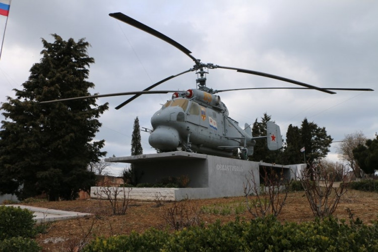 Федеральный центр попытается спасти севастопольскую «вертолётку»