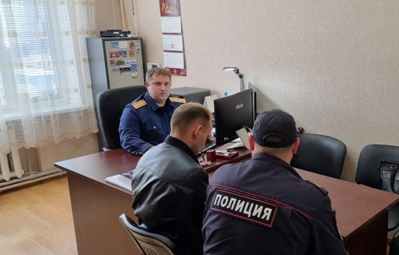 Крымский полицейский задержан за избиение предпринимателя