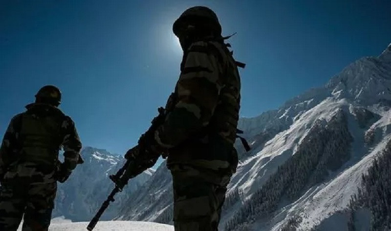 Эксперты опасаются начала войны на границе Индии и Китая