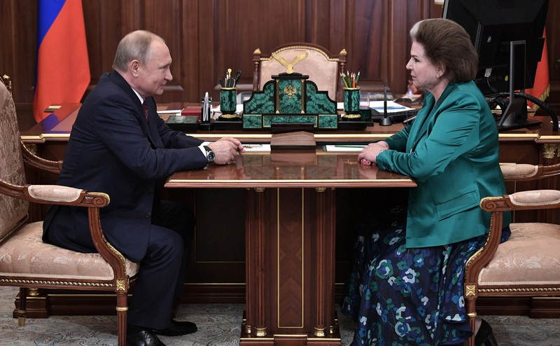 Госдума внесёт «поправку Терешковой» в закон о выборах президента